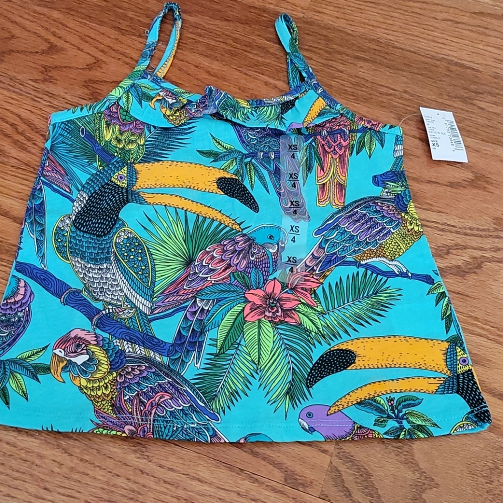 Tropical bird tank girls
